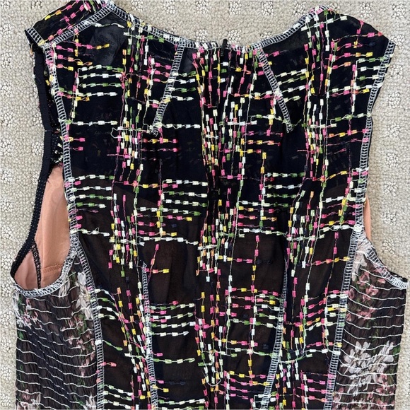 Today Only! Asymmetrical Sheath Dress - Picture 5 of 7